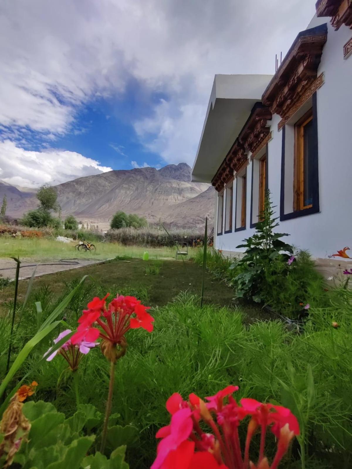 Nubra Holiday Deskit Exterior photo